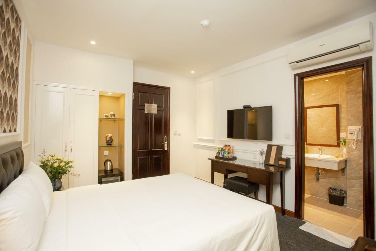 Adeline Hotel Hanoi Esterno foto
