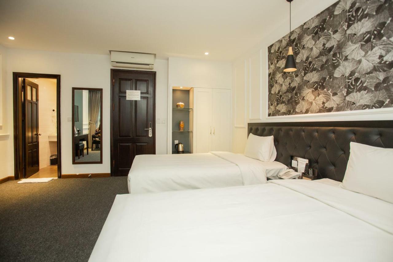 Adeline Hotel Hanoi Esterno foto