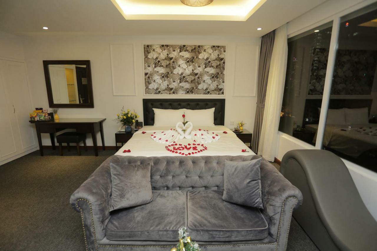 Adeline Hotel Hanoi Esterno foto